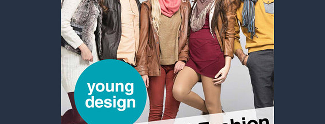Ein Werbeplakat der Carla zeigt fünf junge Leute mit Second-Hand-Fashion. 